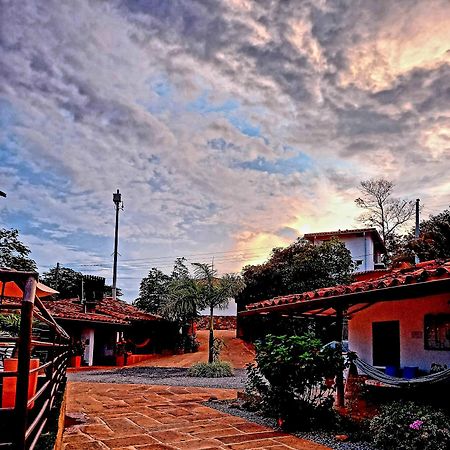 La Loma Hotel バリチャラ エクステリア 写真