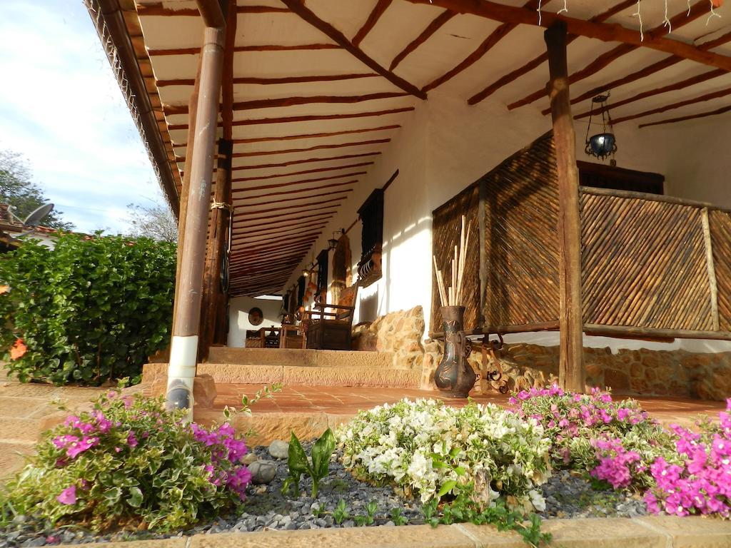 La Loma Hotel バリチャラ エクステリア 写真